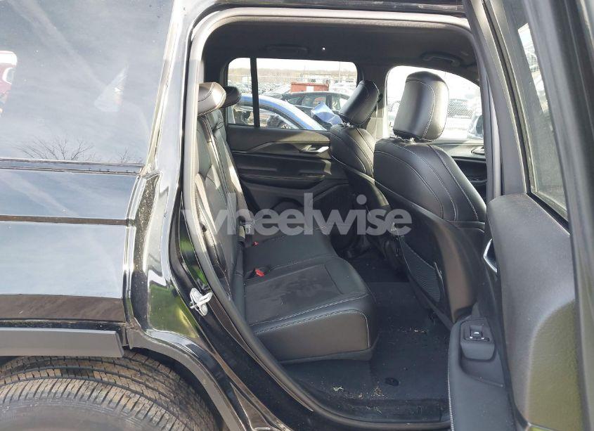 Photo 8 of 2023 Jeep Grand CHEROKEE ALTITUDE 4X4 (VIN 1C4RJHAG8PC622174)