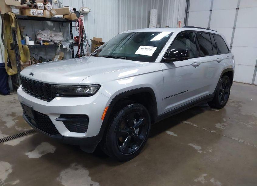 Photo 2 of 2023 Jeep Grand CHEROKEE ALTITUDE X 4X4 (VIN 1C4RJHAG8PC661198)