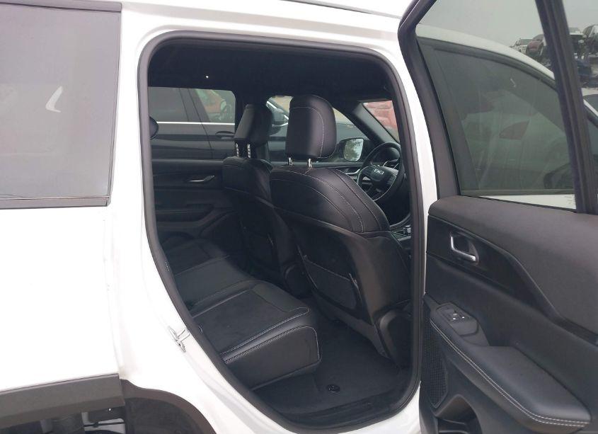 Photo 8 of 2024 Jeep Grand CHEROKEE ALTITUDE 4X4 (VIN 1C4RJHAG8RC222831)