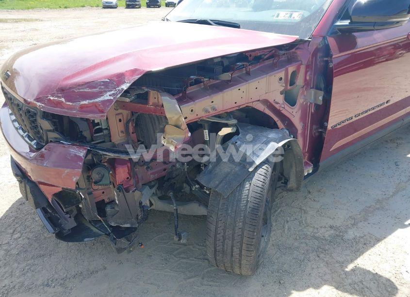 Photo 6 of 2024 Jeep Grand CHEROKEE ALTITUDE 4X4 (VIN 1C4RJHAG8RC698836)