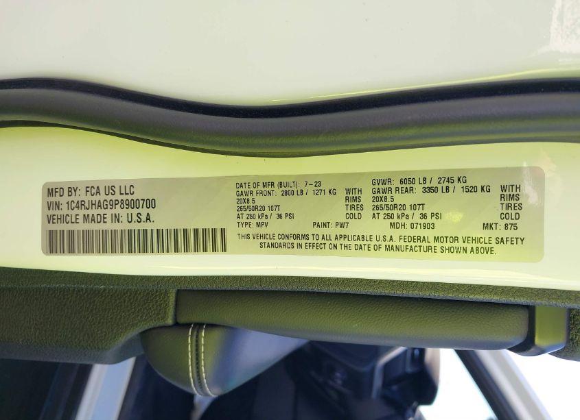 Photo 9 of 2023 Jeep Grand CHEROKEE ALTITUDE 4X4 (VIN 1C4RJHAG9P8900700)