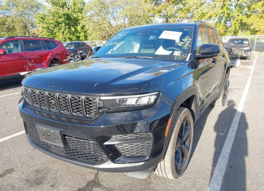Photo 2 of 2023 Jeep Grand CHEROKEE ALTITUDE 4X4 (VIN 1C4RJHAG9PC560137)
