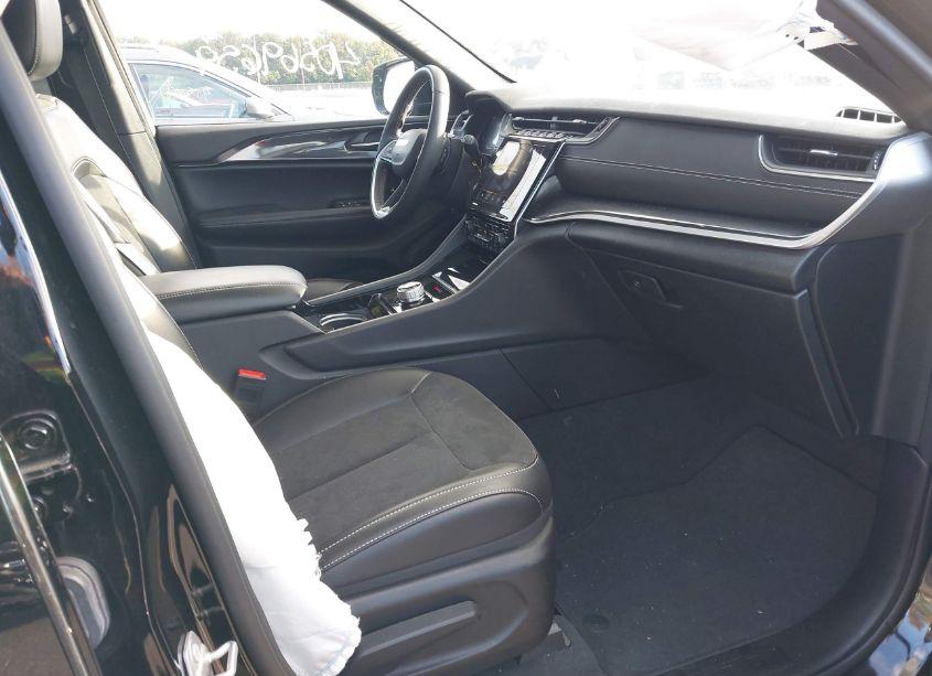 Photo 5 of 2023 Jeep Grand CHEROKEE ALTITUDE 4X4 (VIN 1C4RJHAG9PC560137)