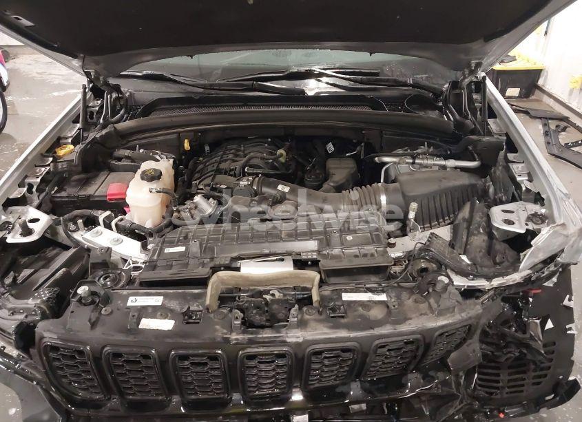 Photo 10 of 2023 Jeep Grand CHEROKEE ALTITUDE 4X4 (VIN 1C4RJHAGXP8882546)