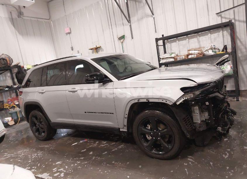 Photo 14 of 2023 Jeep Grand CHEROKEE ALTITUDE 4X4 (VIN 1C4RJHAGXP8882546)