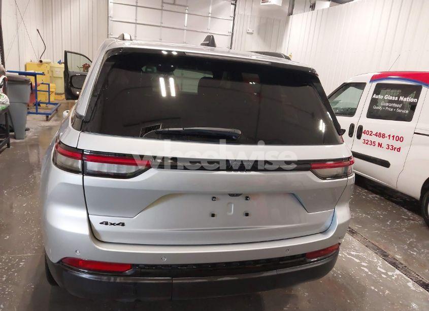 Photo 17 of 2023 Jeep Grand CHEROKEE ALTITUDE 4X4 (VIN 1C4RJHAGXP8882546)