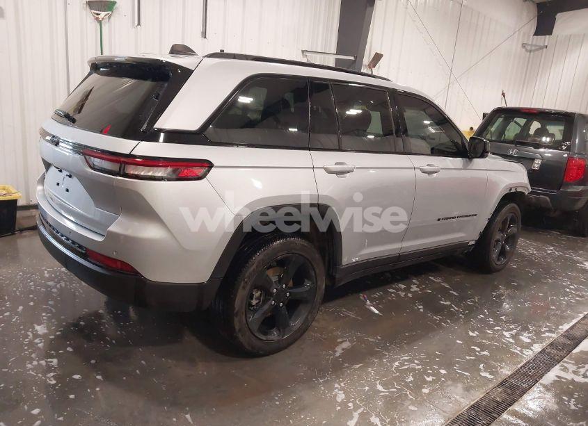 Photo 4 of 2023 Jeep Grand CHEROKEE ALTITUDE 4X4 (VIN 1C4RJHAGXP8882546)