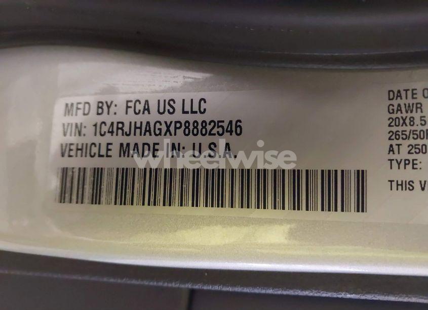 Photo 9 of 2023 Jeep Grand CHEROKEE ALTITUDE 4X4 (VIN 1C4RJHAGXP8882546)