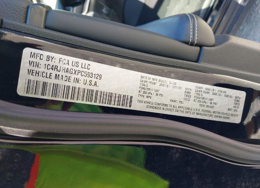 Photo 9 of 2023 Jeep Grand CHEROKEE LAREDO 4X4 (VIN 1C4RJHAGXPC593129)