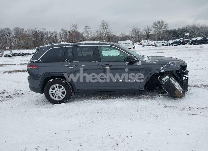 Photo 14 of 2023 Jeep Grand CHEROKEE LAREDO 4X4 (VIN 1C4RJHAGXPC652163)