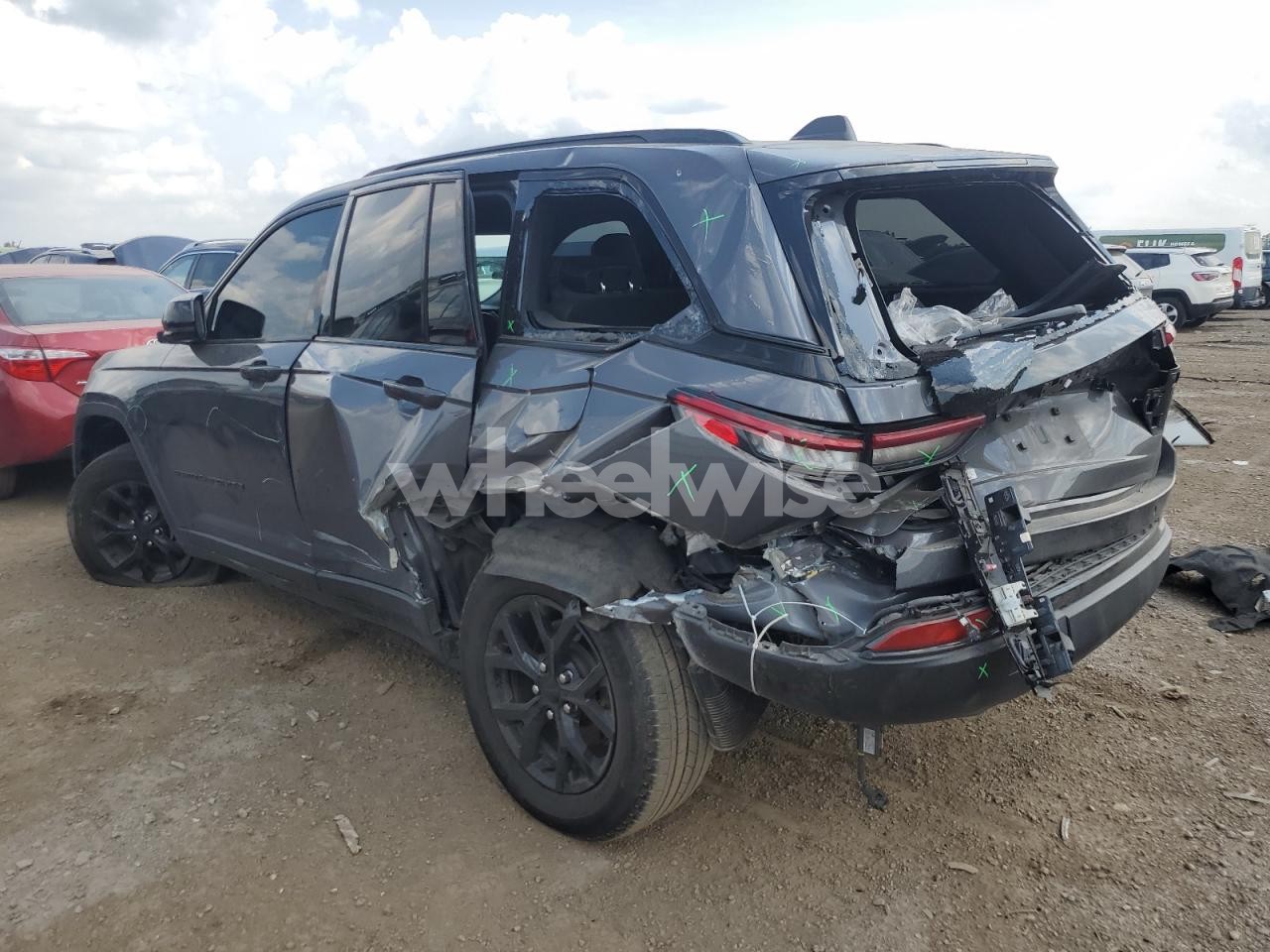 Photo 2 of 2024 JEEP GRAND CHEROKEE LAREDO (VIN 1C4RJHAGXR8591693)