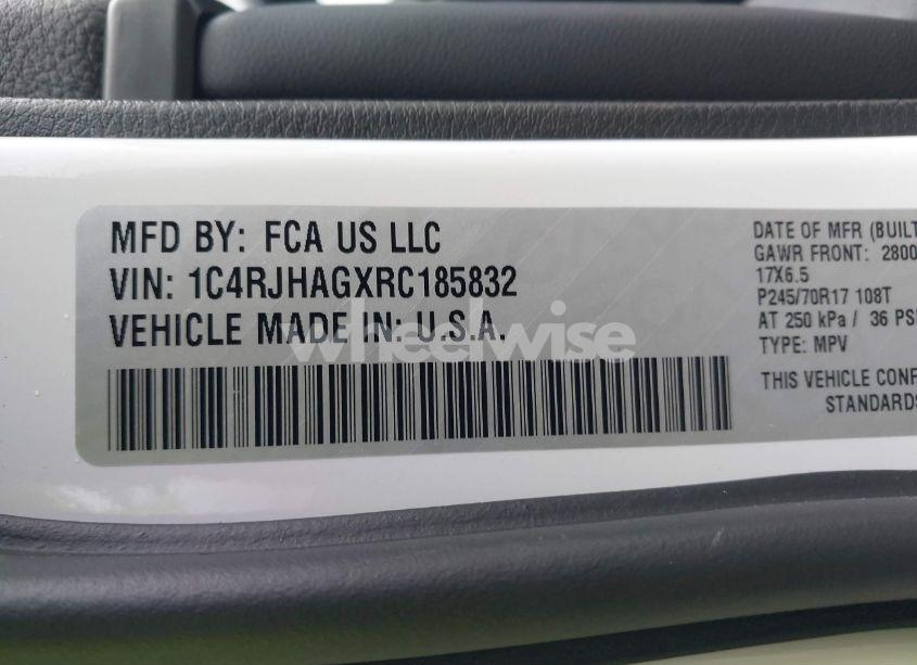 Photo 9 of 2024 Jeep Grand CHEROKEE LAREDO 4X4 (VIN 1C4RJHAGXRC185832)