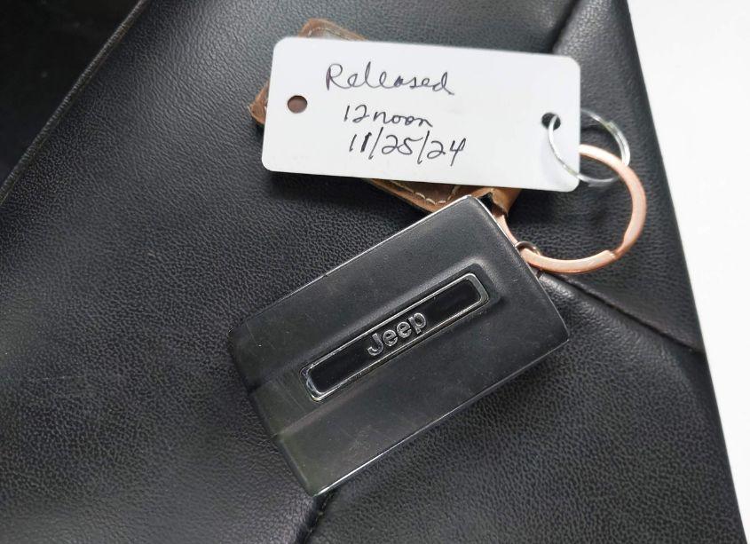 Photo 11 of 2022 Jeep Grand CHEROKEE LIMITED 4X4 (VIN 1C4RJHBG0N8501847)