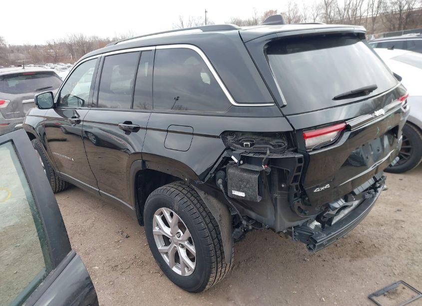 Photo 3 of 2022 Jeep Grand CHEROKEE LIMITED 4X4 (VIN 1C4RJHBG0N8501847)