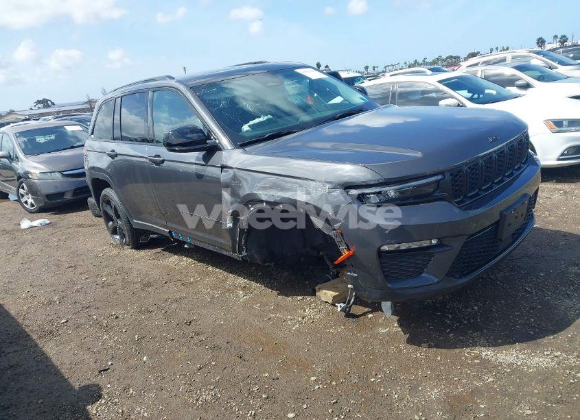 2023 Jeep Grand CHEROKEE LIMITED 4X4 (VIN 1C4RJHBG1PC667360) main photo