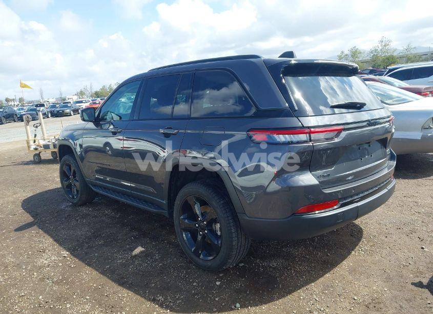 Photo 3 of 2023 Jeep Grand CHEROKEE LIMITED 4X4 (VIN 1C4RJHBG1PC667360)