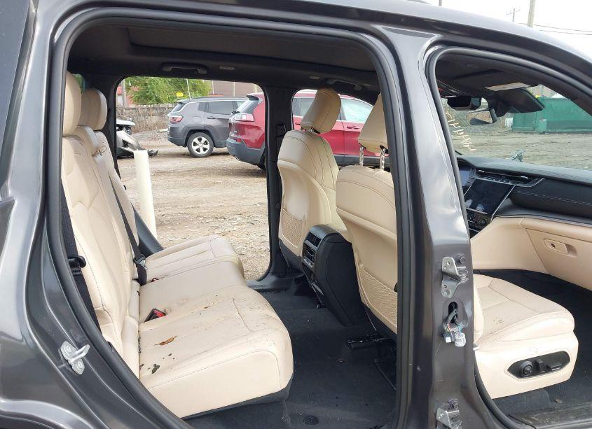 Photo 8 of 2024 Jeep Grand CHEROKEE LIMITED 4X4 (VIN 1C4RJHBG1RC229831)