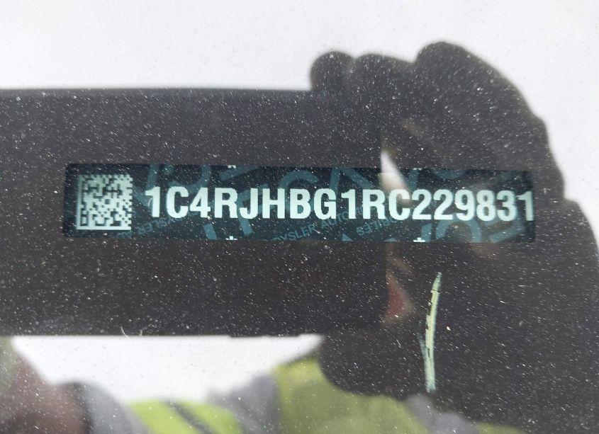 Photo 9 of 2024 Jeep Grand CHEROKEE LIMITED 4X4 (VIN 1C4RJHBG1RC229831)