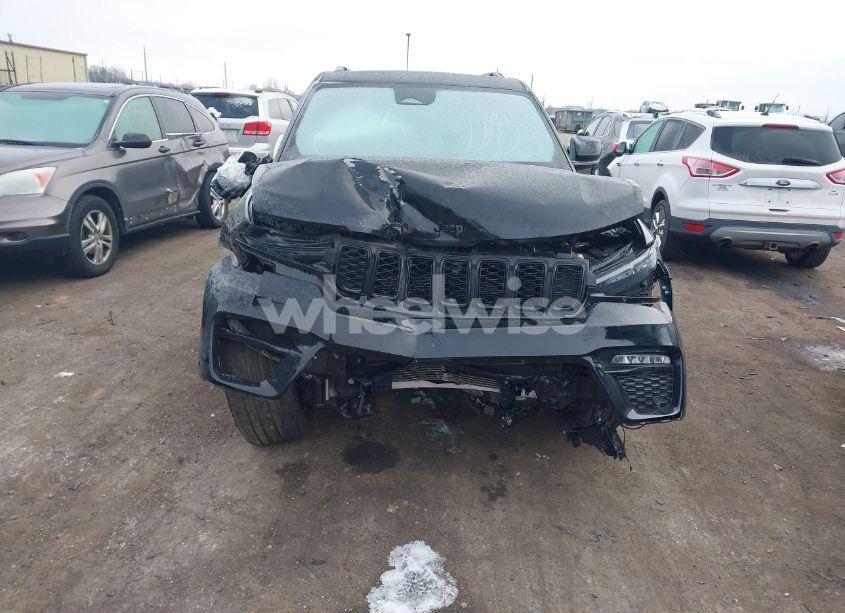 Photo 13 of 2024 Jeep Grand CHEROKEE LIMITED 4X4 (VIN 1C4RJHBG1RC679138)