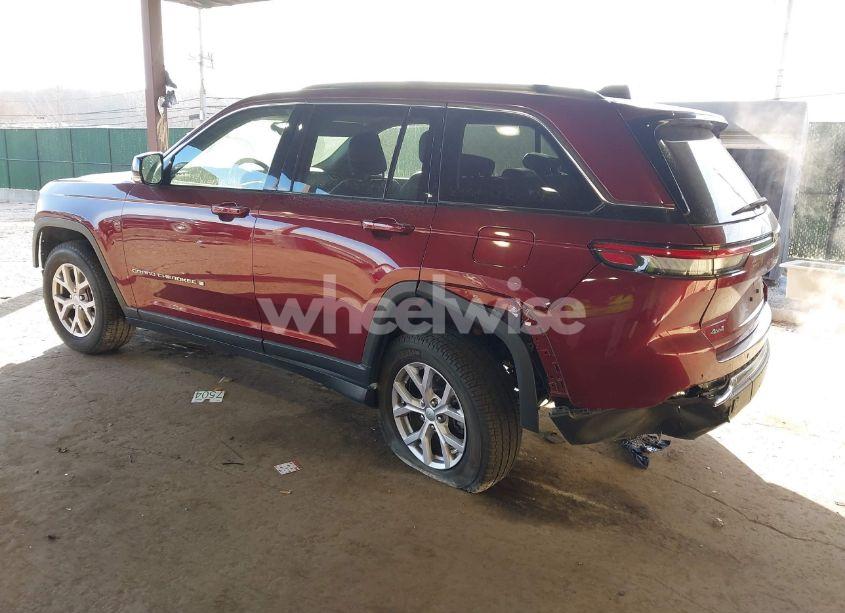 Photo 3 of 2022 Jeep Grand CHEROKEE LIMITED 4X4 (VIN 1C4RJHBG2N8504216)