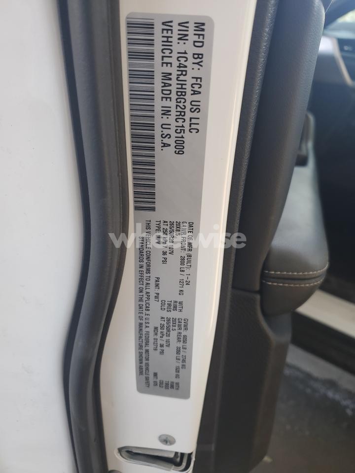 Photo 12 of 2024 JEEP GRAND CHEROKEE LIMITED (VIN 1C4RJHBG2RC151009)