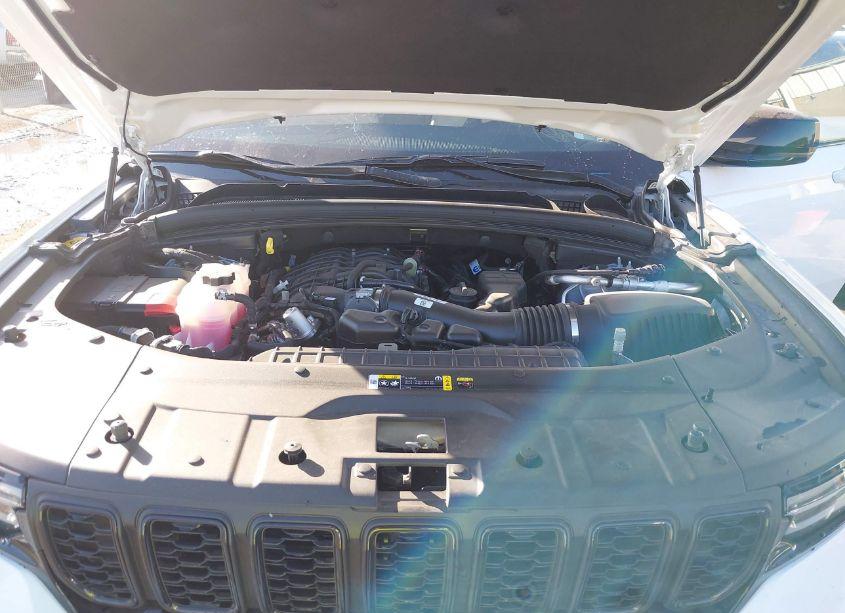 Photo 10 of 2024 Jeep Grand CHEROKEE LIMITED 4X4 (VIN 1C4RJHBG2RC168246)