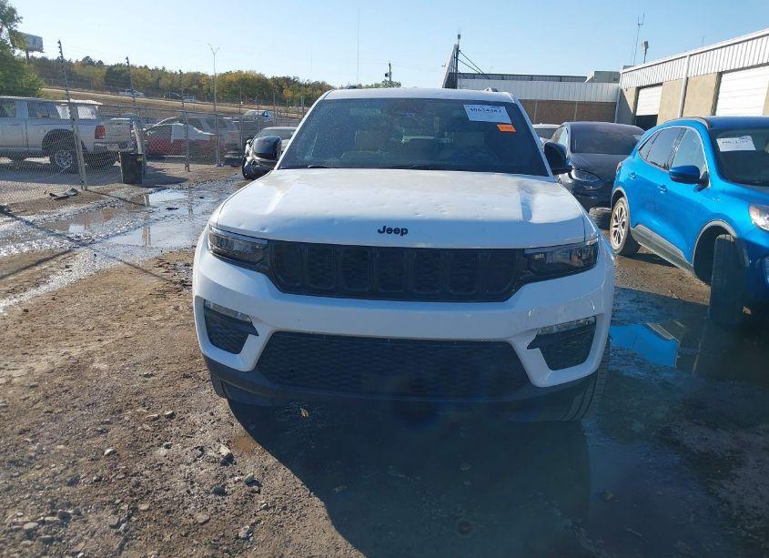 Photo 12 of 2024 Jeep Grand CHEROKEE LIMITED 4X4 (VIN 1C4RJHBG2RC168246)