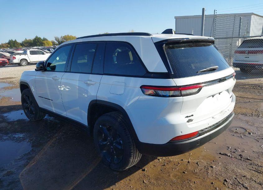 Photo 3 of 2024 Jeep Grand CHEROKEE LIMITED 4X4 (VIN 1C4RJHBG2RC168246)