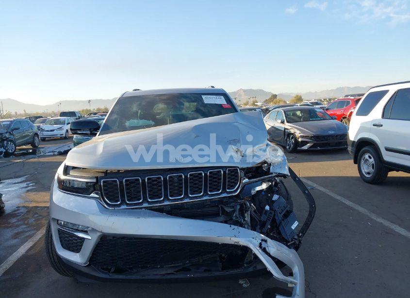 Photo 12 of 2024 Jeep Grand CHEROKEE LIMITED 4X4 (VIN 1C4RJHBG2RC195432)