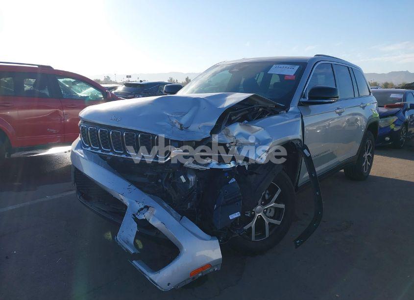 Photo 6 of 2024 Jeep Grand CHEROKEE LIMITED 4X4 (VIN 1C4RJHBG2RC195432)