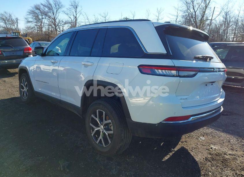 Photo 3 of 2024 Jeep Grand CHEROKEE LIMITED 4X4 (VIN 1C4RJHBG2RC230115)