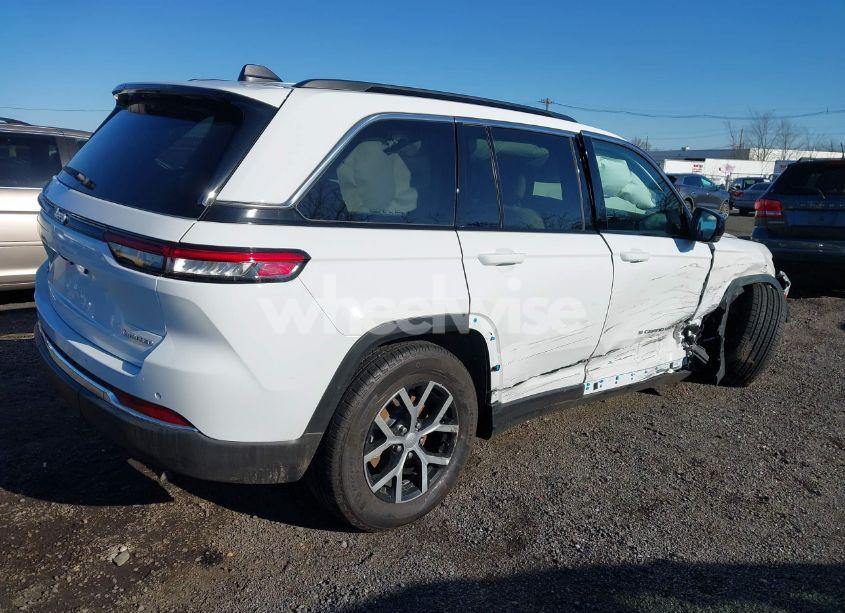 Photo 4 of 2024 Jeep Grand CHEROKEE LIMITED 4X4 (VIN 1C4RJHBG2RC230115)