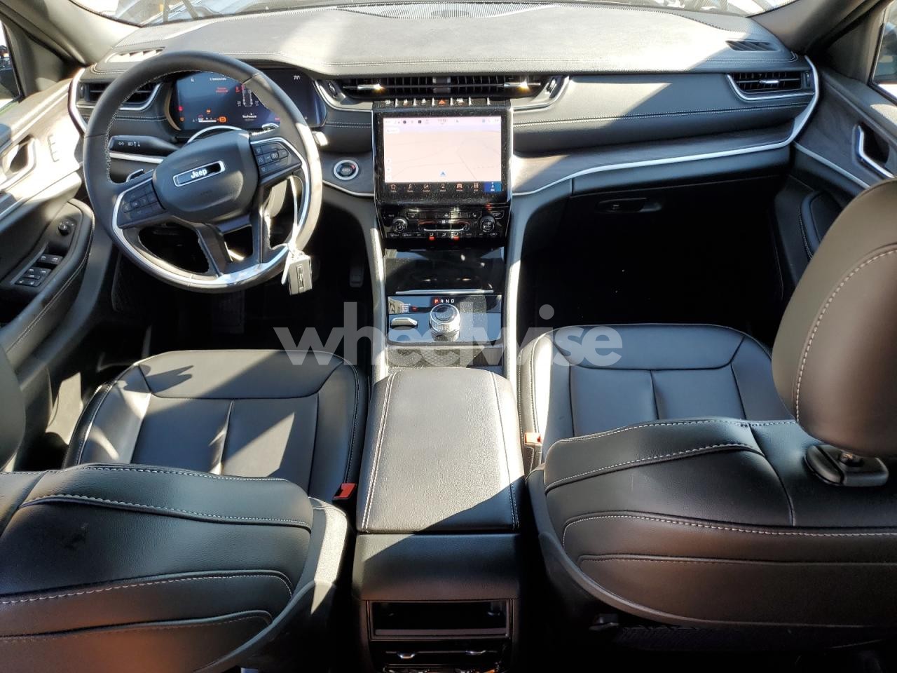 Photo 8 of 2025 JEEP GRAND CHEROKEE LIMITED (VIN 1C4RJHBG2SC326137)