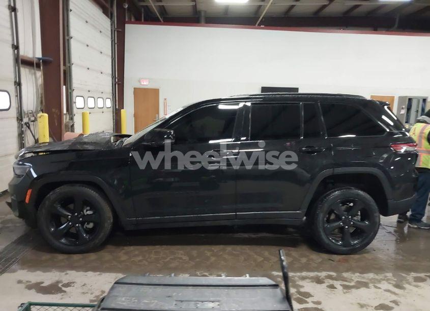 Photo 14 of 2023 Jeep Grand CHEROKEE LIMITED 4X4 (VIN 1C4RJHBG4PC506713)