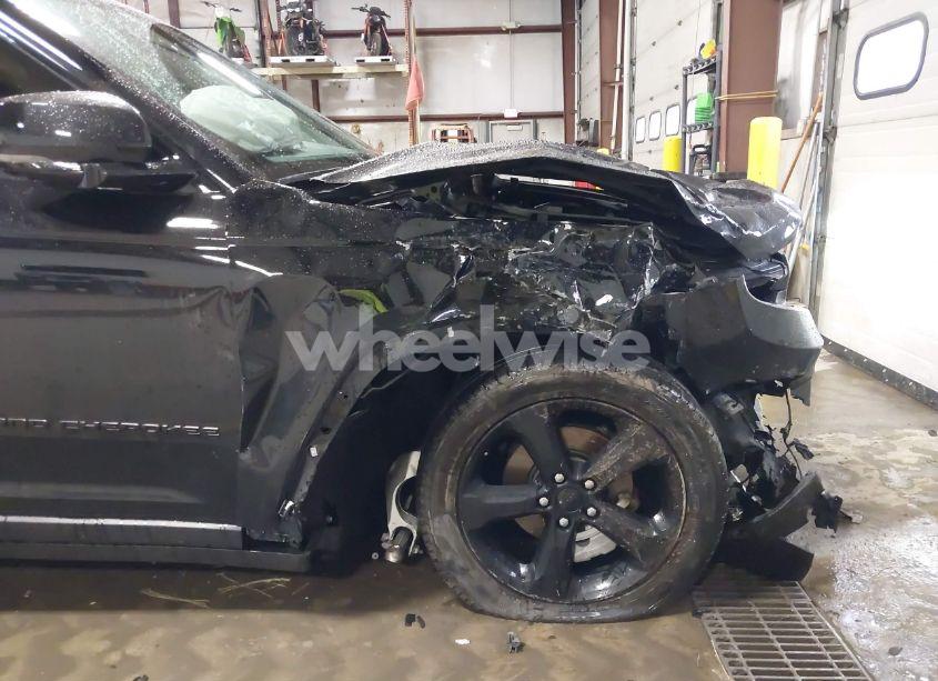 Photo 6 of 2023 Jeep Grand CHEROKEE LIMITED 4X4 (VIN 1C4RJHBG4PC506713)