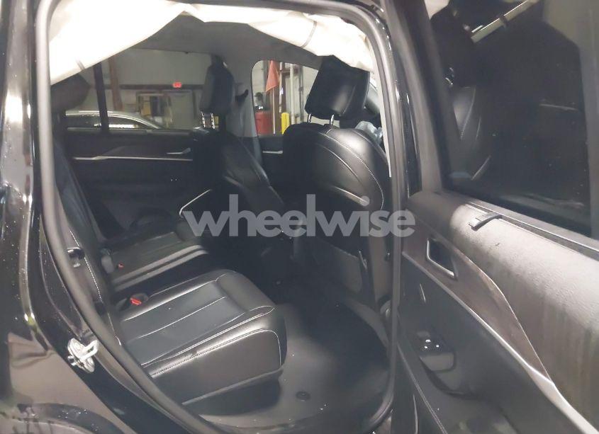 Photo 8 of 2023 Jeep Grand CHEROKEE LIMITED 4X4 (VIN 1C4RJHBG4PC506713)