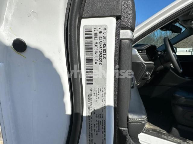 2023 JEEP GRAND CHEROKEE LIMITED (VIN 1C4RJHBG4PC512012) main photo