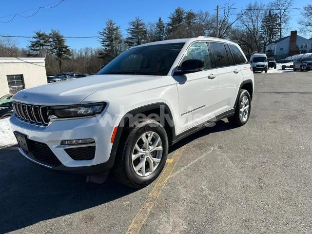 Photo 6 of 2023 JEEP GRAND CHEROKEE LIMITED (VIN 1C4RJHBG4PC512012)