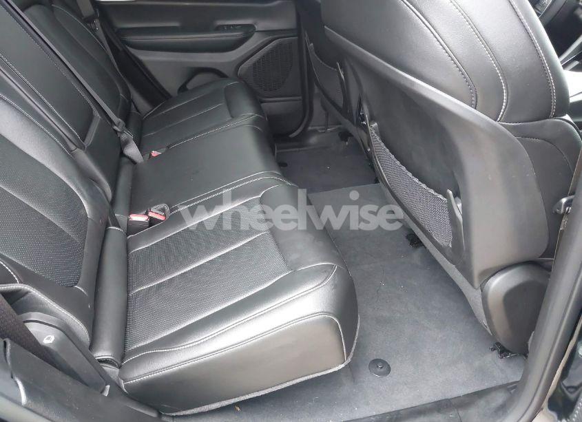 Photo 8 of 2023 Jeep Grand CHEROKEE LIMITED 4X4 (VIN 1C4RJHBG4PC528307)