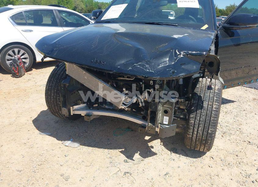 Photo 6 of 2024 Jeep Grand CHEROKEE LIMITED 4X4 (VIN 1C4RJHBG4RC168703)