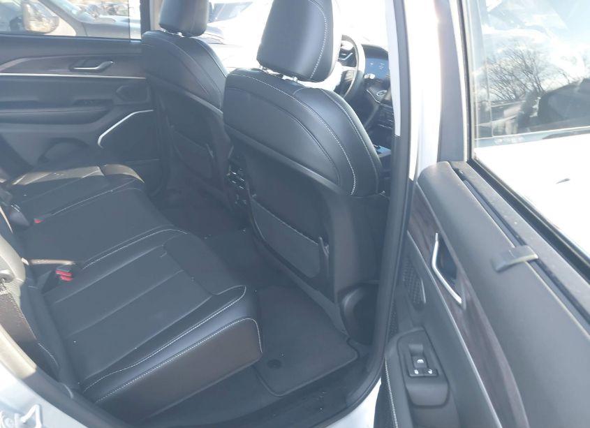 Photo 8 of 2023 Jeep Grand CHEROKEE LIMITED 4X4 (VIN 1C4RJHBG5P8766069)