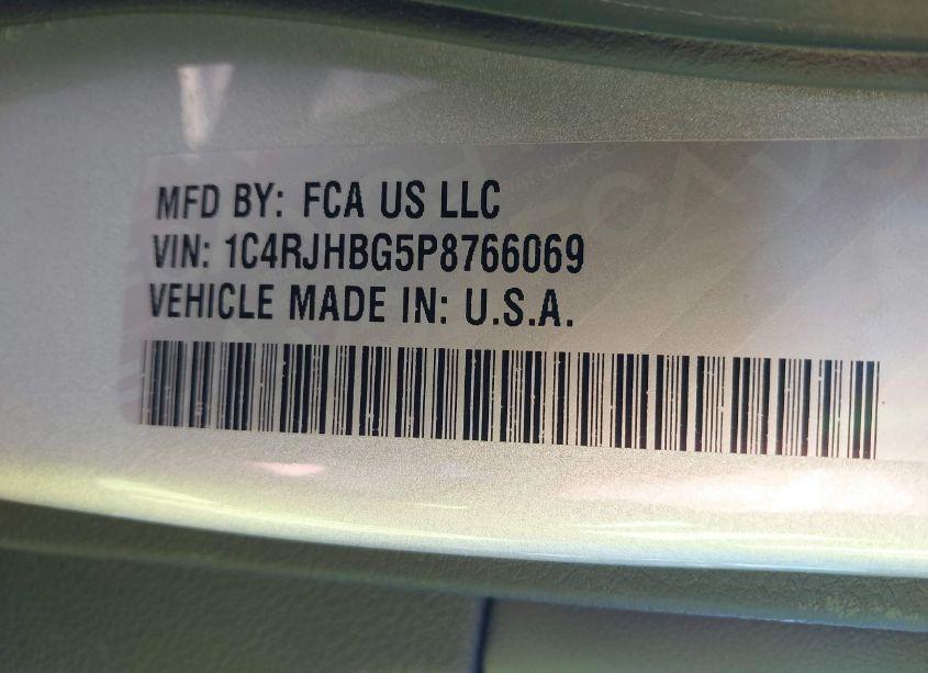 Photo 9 of 2023 Jeep Grand CHEROKEE LIMITED 4X4 (VIN 1C4RJHBG5P8766069)