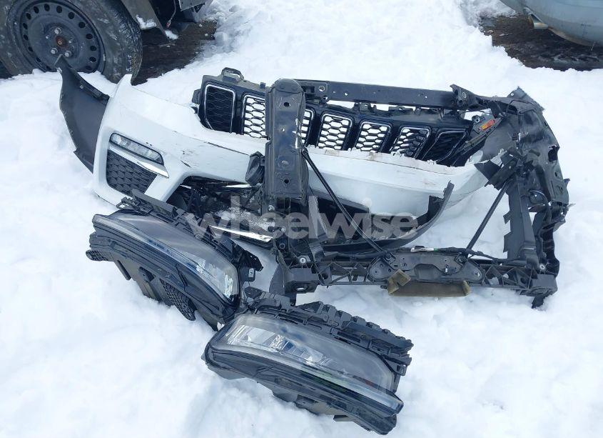 Photo 12 of 2022 Jeep Grand CHEROKEE LIMITED 4X4 (VIN 1C4RJHBG6N8553354)