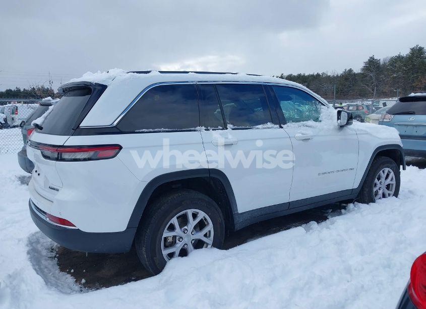 Photo 14 of 2022 Jeep Grand CHEROKEE LIMITED 4X4 (VIN 1C4RJHBG6N8553354)