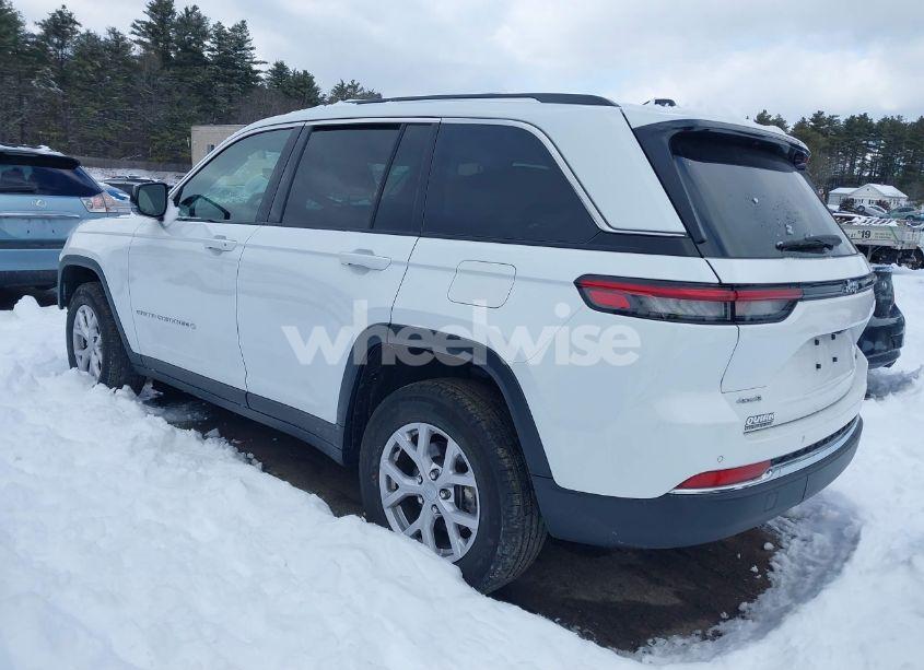 Photo 3 of 2022 Jeep Grand CHEROKEE LIMITED 4X4 (VIN 1C4RJHBG6N8553354)