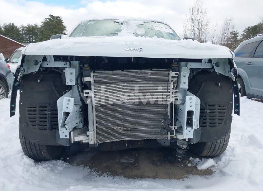 Photo 6 of 2022 Jeep Grand CHEROKEE LIMITED 4X4 (VIN 1C4RJHBG6N8553354)