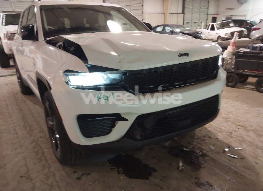 Photo 6 of 2023 Jeep Grand CHEROKEE LIMITED 4X4 (VIN 1C4RJHBG6PC505322)