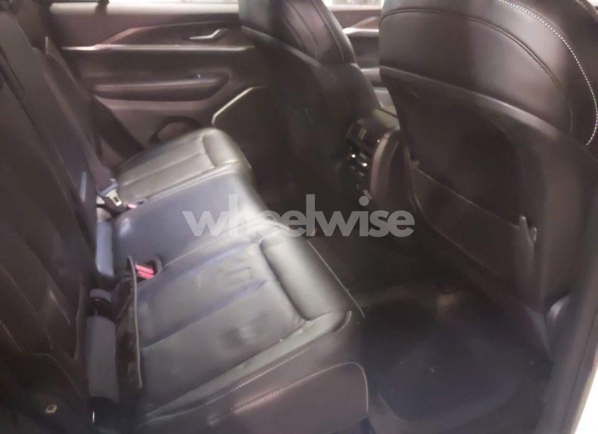 Photo 8 of 2023 Jeep Grand CHEROKEE LIMITED 4X4 (VIN 1C4RJHBG6PC505322)