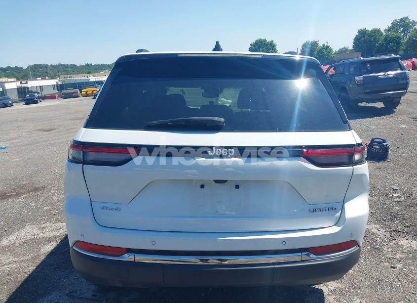 Photo 16 of 2024 Jeep Grand CHEROKEE LIMITED 4X4 (VIN 1C4RJHBG6R8512521)