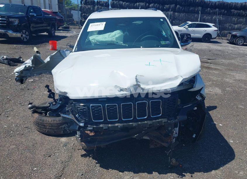 Photo 17 of 2024 Jeep Grand CHEROKEE LIMITED 4X4 (VIN 1C4RJHBG6R8512521)